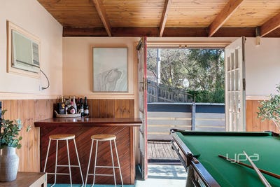 /international/au/14-nalong-street-rye-vic-148019576/