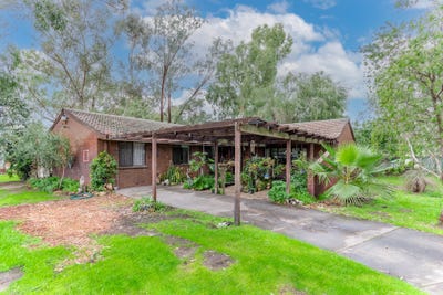 /international/au/1-gertrude-avenue-champion-lakes-wa-148585856/