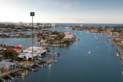 /international/au/2-31-neerim-drive-mooloolaba-qld-151491440/
