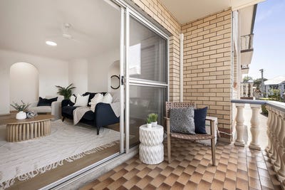 /international/au/3-81-kent-street-new-farm-qld-152297560/