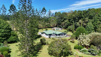 /international/au/34-burt-road-malanda-qld-151066144/