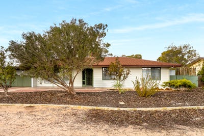 /international/au/12-cooper-street-berri-sa-148551188/