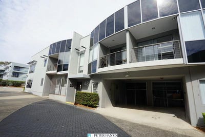 /international/au/unit-48-8-avenue-of-the-americas-newington-nsw-505115324/