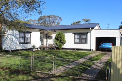 /international/au/10-yarrock-street-kaniva-vic-151516644/