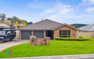 /international/au/7-munjowee-circle-lithgow-nsw-151227260/