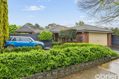 /international/au/27-parkwood-avenue-narre-warren-south-vic-152619860/