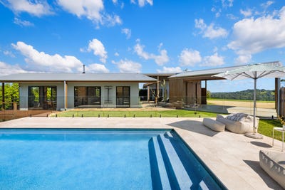 /international/au/261-whian-road-eureka-nsw-151217828/