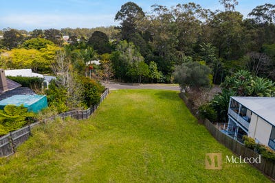 /international/au/129-ironbark-road-chapel-hill-qld-204646404/