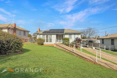 /international/au/8-betula-street-orange-nsw-151235900/