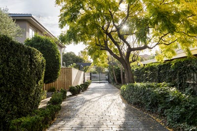 /international/au/4-8-cavendish-place-brighton-vic-151399208/