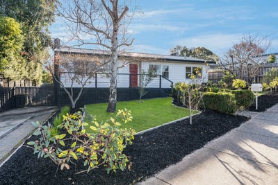 /international/au/21-north-valley-road-highton-vic-151452040/