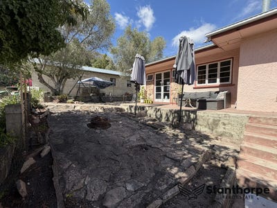 /international/au/31-minasi-lane-amiens-qld-150678788/