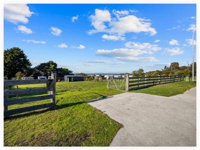 /international/au/7-marilyn-drive-bridport-tas-204566204/