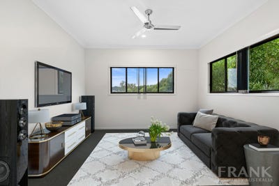 /international/au/36-gregor-crescent-coomera-qld-148417628/