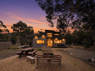 /international/au/13-russell-street-orford-tas-151910164/