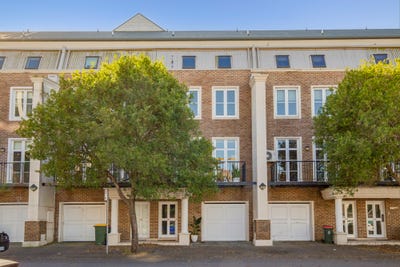 /international/au/332-wharf-road-newcastle-nsw-148551928/