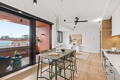 /international/au/202-2a-flinders-street-thornbury-vic-148531272/