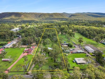 /international/au/23-27-post-office-road-castlereagh-nsw-150763368/