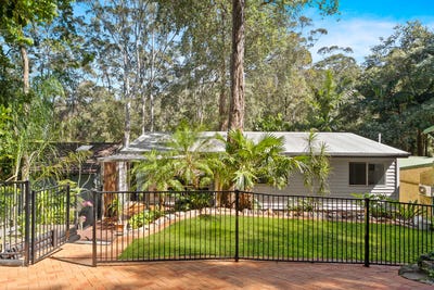 /international/au/44-white-street-east-gosford-nsw-152451768/