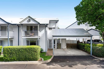 /international/au/25-47-hindes-street-lota-qld-151403800/