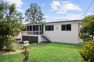 /international/au/6-caroline-street-riverview-qld-150900356/