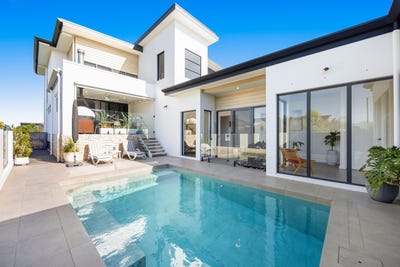 /international/au/9-harbourlights-way-pelican-waters-qld-148346912/?lang=es
