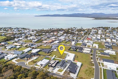/international/au/5-jade-place-hawley-beach-tas-204669352/