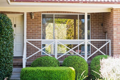 /international/au/3-price-street-moss-vale-nsw-152615360/