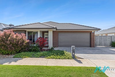 /international/au/3-kabiri-terrace-st-leonards-vic-150925940/