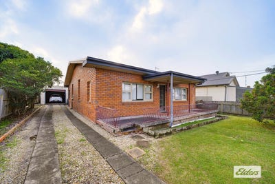 /international/au/97-cornwall-street-taree-nsw-151558124/