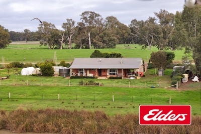 /international/au/717-oxley-meadow-creek-road-docker-vic-700410328/