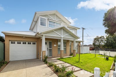 /international/au/15a-snell-grove-pascoe-vale-vic-151333168/