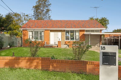 /international/au/18-fletcher-street-revesby-nsw-148443652/