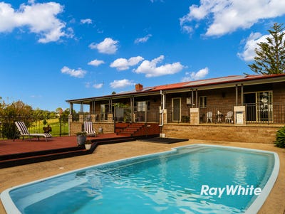 /international/au/99a-yarragee-road-moruya-nsw-147874236/