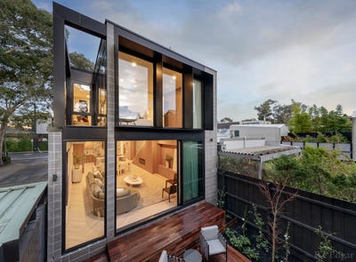 /international/au/37-canterbury-road-toorak-vic-151271300/