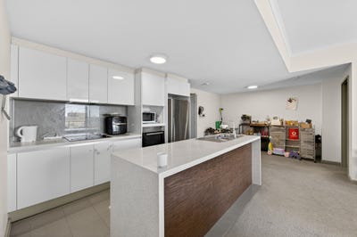 /international/au/503-58-grose-avenue-cannington-wa-151158760/