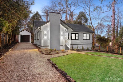 /international/au/21-olinda-crescent-olinda-vic-152485656/