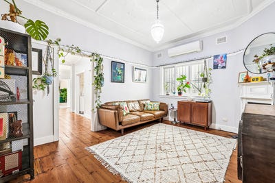/international/au/12-bedford-street-earlwood-nsw-148509988/