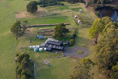 /international/au/24-talunah-road-hampshire-tas-147975332/