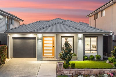 /international/au/10-gloaming-street-box-hill-nsw-152716904/