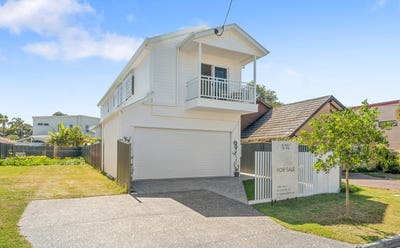 /international/au/23a-muscovey-avenue-paradise-point-qld-145959548/
