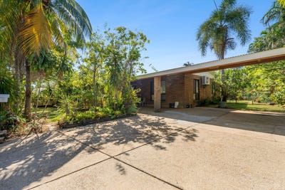 /international/au/17-clarence-street-leanyer-nt-151391484/