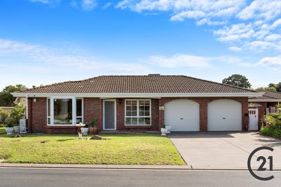 /international/au/2-1-waikiki-court-west-lakes-sa-151254836/