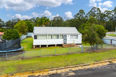 /international/au/16-railway-street-branxton-nsw-151335564/