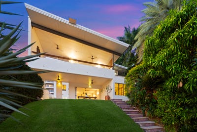 /international/au/15-paspaley-place-cullen-bay-nt-151355928/