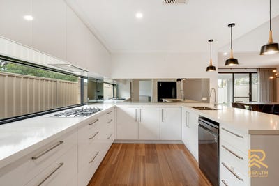 /international/au/1-210-marmion-street-palmyra-wa-150789716/