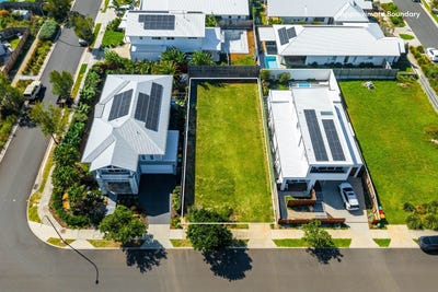 /international/au/35-carroll-avenue-skennars-head-nsw-204497768/