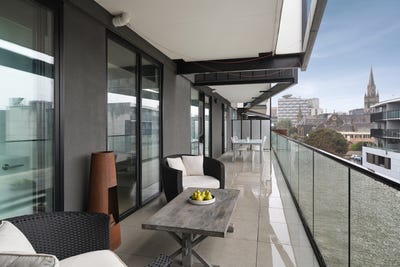 /international/au/407-17-lynch-street-hawthorn-vic-148447880/