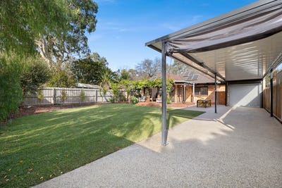 /international/au/17-ricourt-avenue-murrumbeena-vic-148200668/