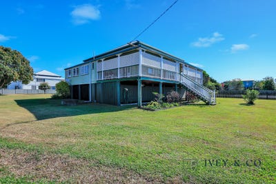 /international/au/53-william-street-howard-qld-152263860/